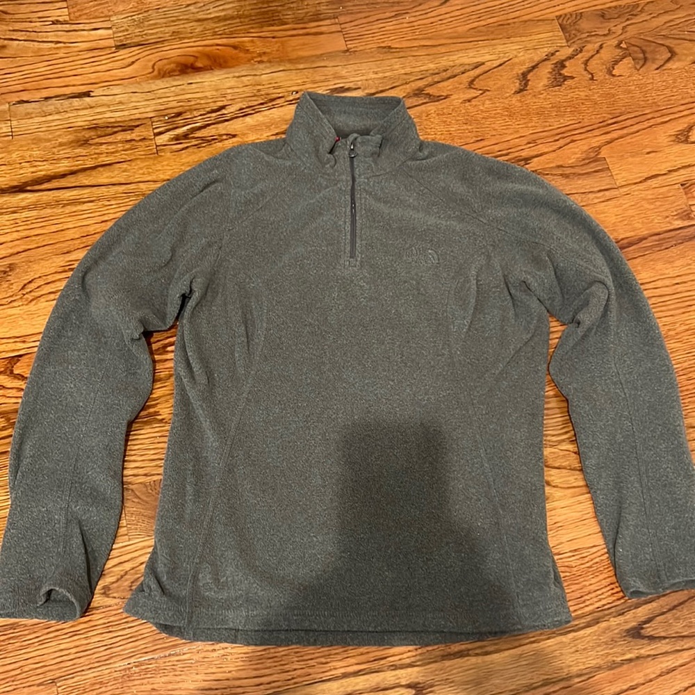 Womens grey north face fleece M